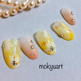 mokyuart＊08 カラグラ フラワーネイル 黄色 ウエディングネイルチップ