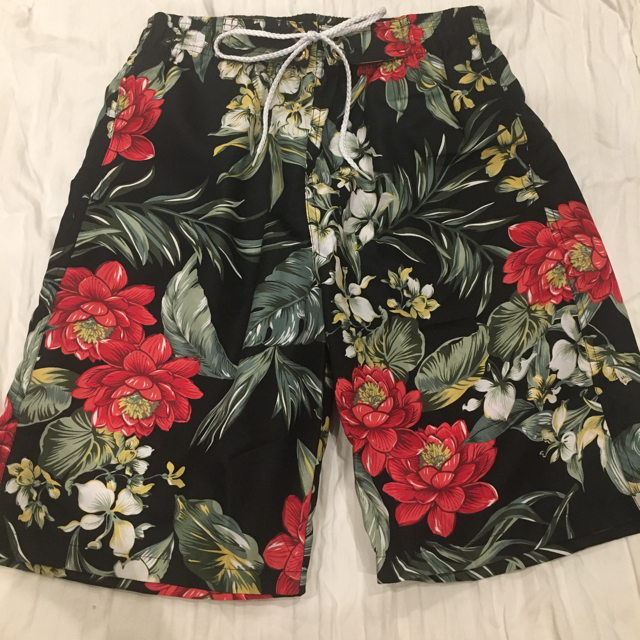 メンズ 海パン 水着 Lサイズ ハイビスカス柄 あけよ メンズ 海パン 水着 Lサイズ ハイビスカス柄 あけよ