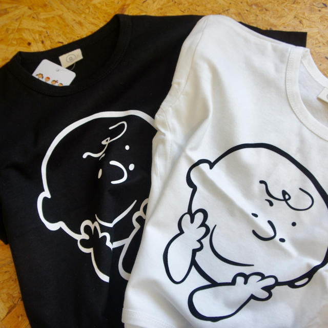 SNOOPY(スヌーピー)の海外子供服 チャーリーブラウン Tシャツ トップス カットソー スヌーピー キッズ/ベビー/マタニティのキッズ服女の子用(90cm~)(Tシャツ/カットソー)の商品写真