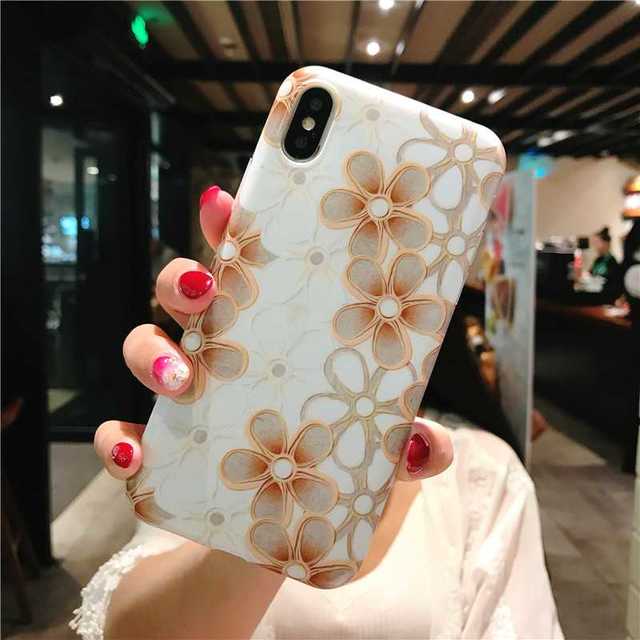 フラワー iPhoneXR ソフトケース 花柄 TPU カバー ケースの通販 by トシ's shop｜ラクマ