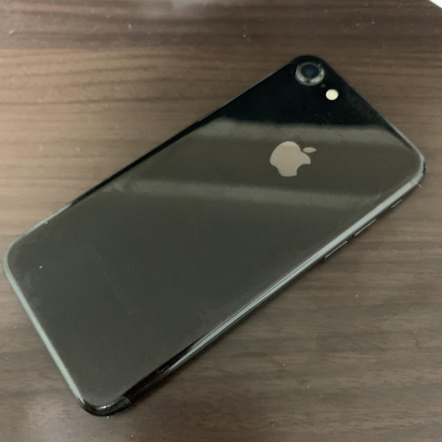 スマートフォン本体iPhone 7 Jet Black 128 GB Softbank