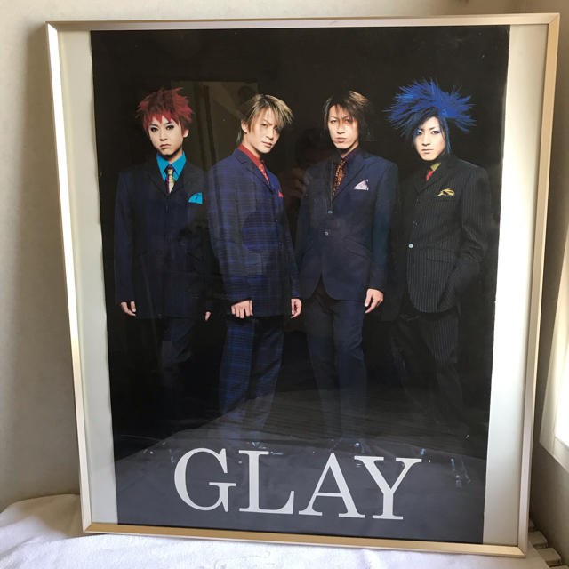 半額　　GLAYグレー      送料無料 エンタメ/ホビーのタレントグッズ(ミュージシャン)の商品写真