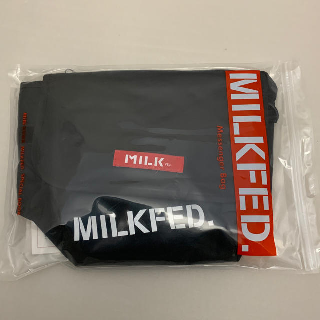 MILKFED.(ミルクフェド)のMILKFED  メッセンジャーバッグ セブンイレブン限定 レディースのバッグ(メッセンジャーバッグ)の商品写真