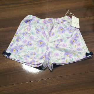 エニィファム(anyFAM)のanyFAM花柄ショートパンツ新品タグつき(パンツ/スパッツ)