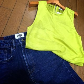 ザラ(ZARA)のZARA 新品未使用 スエード調　タンクトップ(タンクトップ)