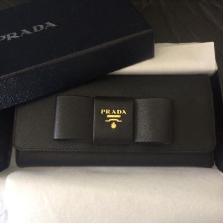 プラダ(PRADA)の新品未使用 プラダリボンウォレットカードパスケース長財布ブラックレザーバッグミニ(財布)