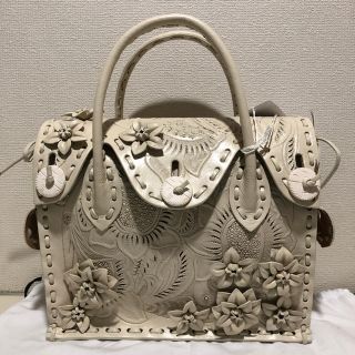 GRACE CONTINENTAL - カービングバッグ モチーフマエストラ キナリ