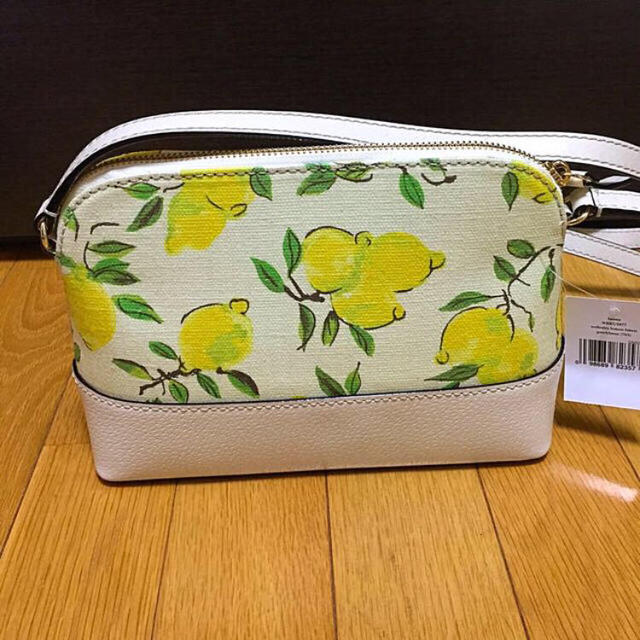 kate spade new york(ケイトスペードニューヨーク)のケイトスペード＊可愛いレモンバッグ🍋 レディースのバッグ(ショルダーバッグ)の商品写真