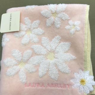 ローラアシュレイ(LAURA ASHLEY)の新品 未使用 ローラアシュレイ タオルハンカチ ハンカチ(ハンカチ)