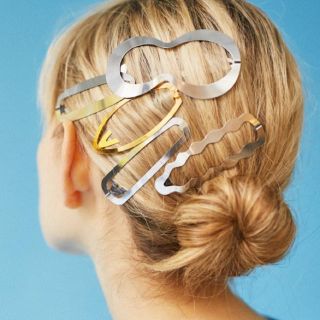 ヘアピン TOMORROWLAND ヘアクリップ アクセサリーの通販 by RARA