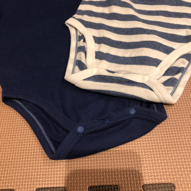 UNIQLO(ユニクロ)のユニクロ 半袖ロンパースセット 90 キッズ/ベビー/マタニティのキッズ服男の子用(90cm~)(下着)の商品写真