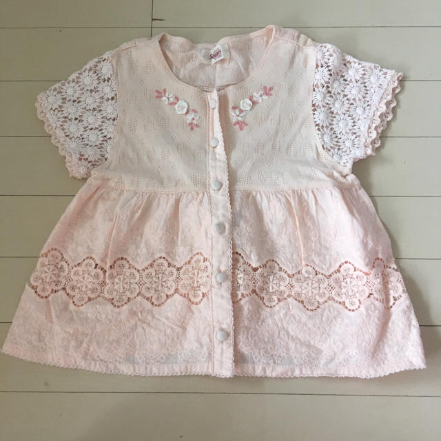 Souris(スーリー)のsourisカギ編みレース半袖カットソー120 キッズ/ベビー/マタニティのキッズ服女の子用(90cm~)(Tシャツ/カットソー)の商品写真