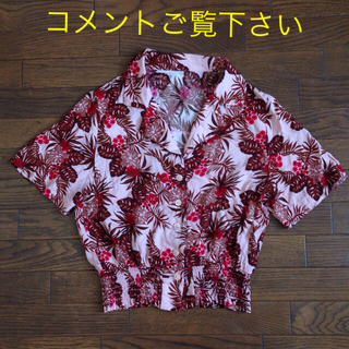 ジーユー(GU)のレトロプリントオープンカラーシャツ アロハ ボタニカル柄 ピンク(シャツ/ブラウス(半袖/袖なし))