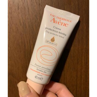 アベンヌ(Avene)のAveneアベンヌ デイプロテクターBB 日中用美容液・ファンデーション敏感肌用(BBクリーム)