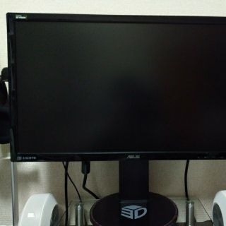 エイスース(ASUS)のASUS VG248QE ゲーミングモニタ 144Hz (PC周辺機器)