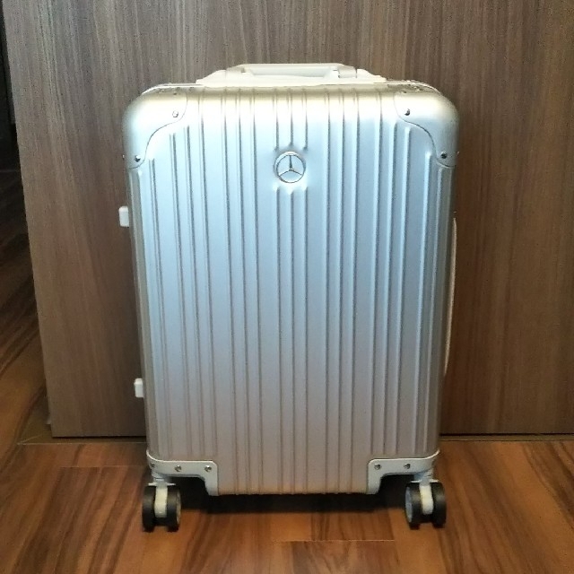 メルセデスベンツ スーツケース