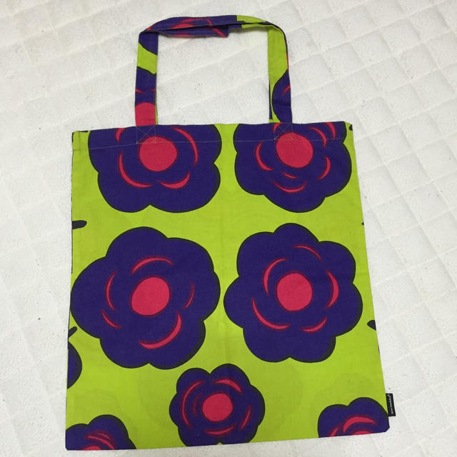 marimekko(マリメッコ)のmonthlyエコトート♡ レディースのバッグ(トートバッグ)の商品写真