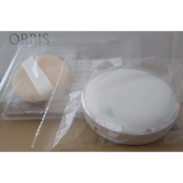 ORBIS(オルビス)のオルビス  サンスクリーンパウダー 限定色 スカイシトラス ケース付き コスメ/美容のベースメイク/化粧品(フェイスパウダー)の商品写真