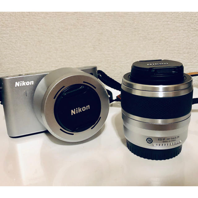 【一部不具合あり】Nikon 1 J1 ダブルズームキット