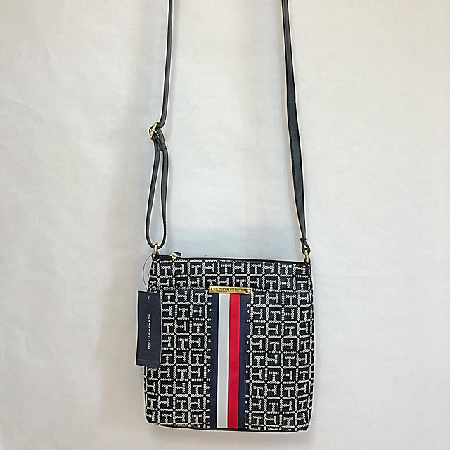 TOMMY HILFIGER(トミーヒルフィガー)の海外稀少品❗️Tommy Hilfiger  トミーヒルフィガー バッグ レディースのバッグ(ショルダーバッグ)の商品写真