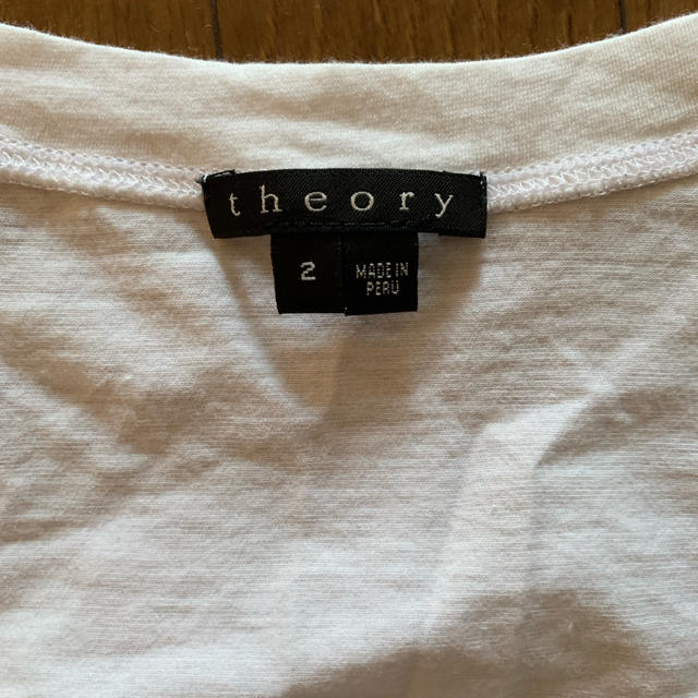 theory(セオリー)のtheory Ｔシャツ 2サイズ レディースのトップス(Tシャツ(半袖/袖なし))の商品写真