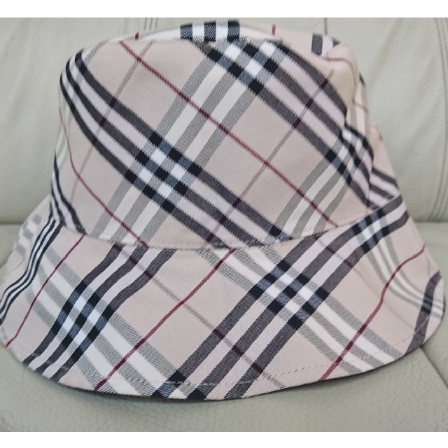 BURBERRY BLUE LABEL(バーバリーブルーレーベル)のバーバリー burberry リバーシブル ハット 帽子 レディースの帽子(ハット)の商品写真