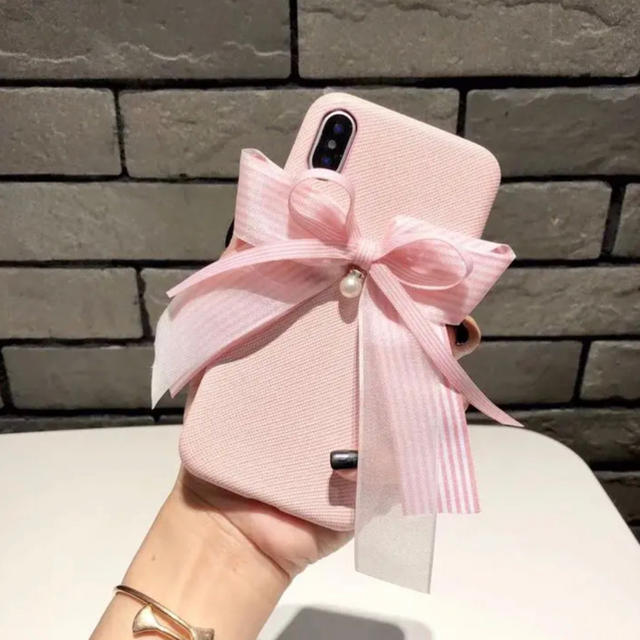 新品 かわいいリボン ピンク アイフォンケース  iPhone の通販 by ペンギン's shop｜ラクマ