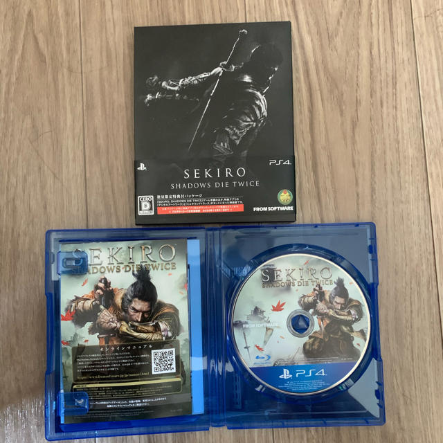 PlayStation4(プレイステーション4)のSEKIRO PS4 エンタメ/ホビーのゲームソフト/ゲーム機本体(家庭用ゲームソフト)の商品写真