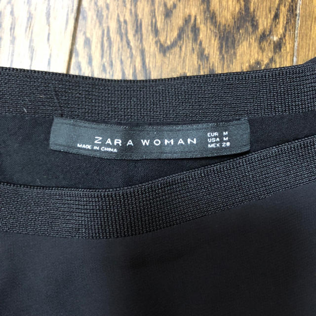 ZARA(ザラ)のザラ カットソー レディースのトップス(カットソー(半袖/袖なし))の商品写真