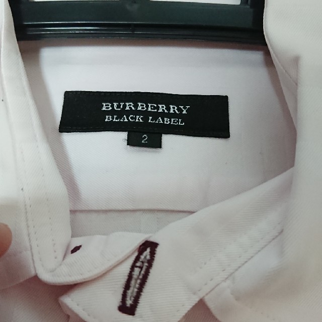 BURBERRY ビジネス 半袖 Yシャツ M ピンクの通販 by アマンドショコラ｜バーバリーブラックレーベルならラクマ BLACK LABEL - バーバリー ブラックレーベル HOT