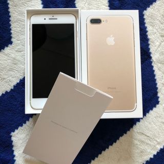 アイフォーン(iPhone)のiPhone 7 Plus Gold 256GB(スマートフォン本体)