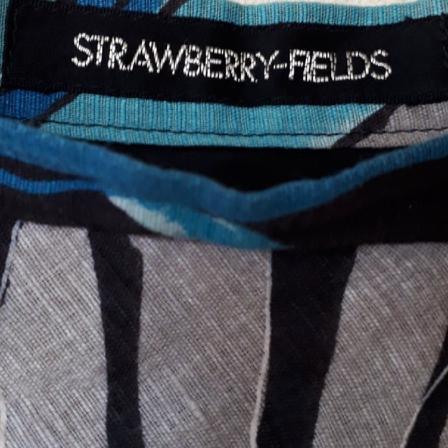STRAWBERRY-FIELDS(ストロベリーフィールズ)の♡ストロベリー♡ミモレ丈スカート   レディースのスカート(ひざ丈スカート)の商品写真