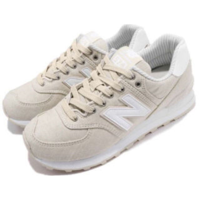 New Balance(ニューバランス)のNew Balance ニューバランス ベージュ  白 WL574 美品です！ レディースの靴/シューズ(スニーカー)の商品写真