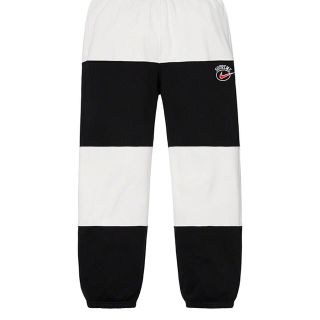 シュプリーム(Supreme)のNike® Stripe Sweatpant(ワークパンツ/カーゴパンツ)