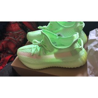 アディダス(adidas)のYEEZY BOOST 350 V2 GLOW IN THE DARK(スニーカー)