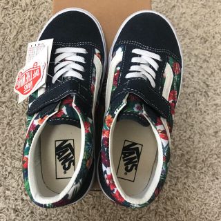 ヴァンズ(VANS)の新品 vansスニーカー(スニーカー)