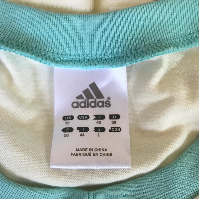 adidas(アディダス)のアディダスTシャツ スポーツ/アウトドアのランニング(ウェア)の商品写真