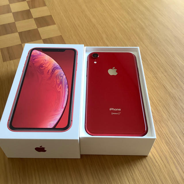 Apple(アップル)のiPhone XR 64GB レッド 美品 SIMフリーkiofero様専用 スマホ/家電/カメラのスマートフォン/携帯電話(スマートフォン本体)の商品写真