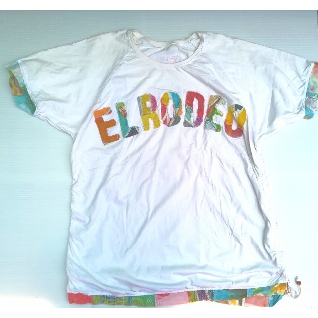 EL RODEO(エルロデオ)のエルロデオ　EL RODEO　カラフルロゴのビッグTシャツ☆エスニック　民族 レディースのトップス(Tシャツ(半袖/袖なし))の商品写真