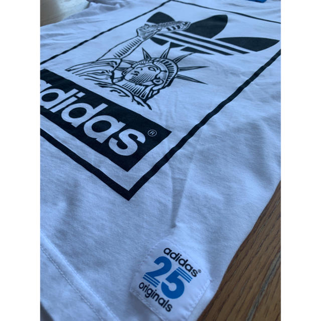 adidas(アディダス)のadidas Originals by NIGO® メンズのトップス(Tシャツ/カットソー(半袖/袖なし))の商品写真