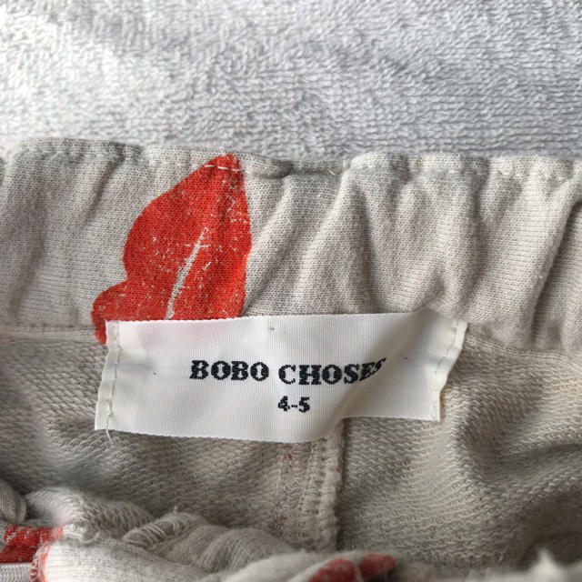 bobo chose(ボボチョース)のBOBOCHOSES リップ ショートパンツ 4-5y キッズ/ベビー/マタニティのキッズ服女の子用(90cm~)(パンツ/スパッツ)の商品写真