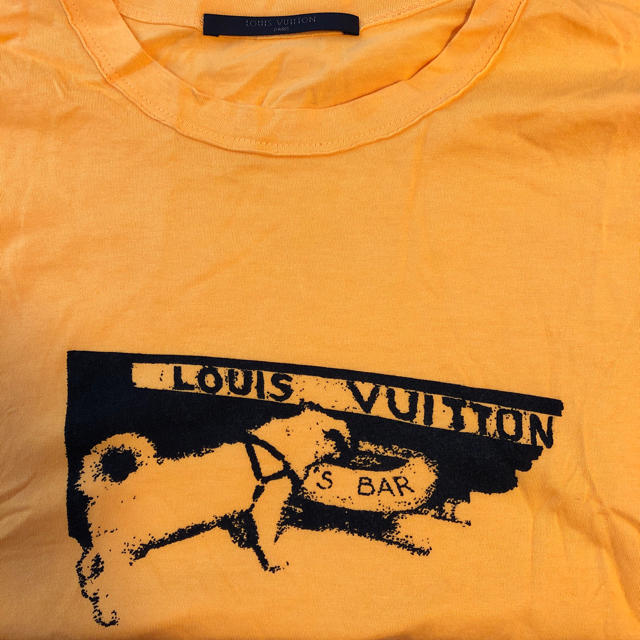 LOUIS VUITTON(ルイヴィトン)のルイ・ヴィトン  Tシャツ 半袖  メンズ  イエロー メンズのトップス(Tシャツ/カットソー(半袖/袖なし))の商品写真