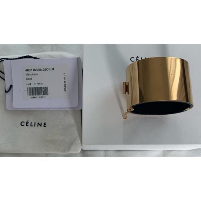 celine(セリーヌ)の※専用  CELINE セリーヌ マンシェット バングル Mサイズ 【未使用】 レディースのアクセサリー(ブレスレット/バングル)の商品写真