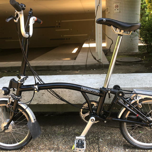 BROMPTON(ブロンプトン)の2016ブロンプトンM6RD ハブダイナモ ブラック定価25万円Brompton スポーツ/アウトドアの自転車(自転車本体)の商品写真