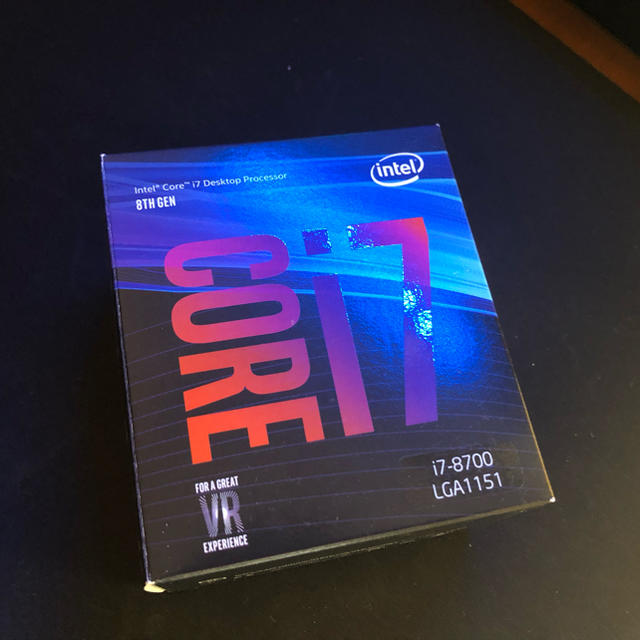 CPU Intel Corei7 8700 使用期間約1ヶ月程。動作確認済み。