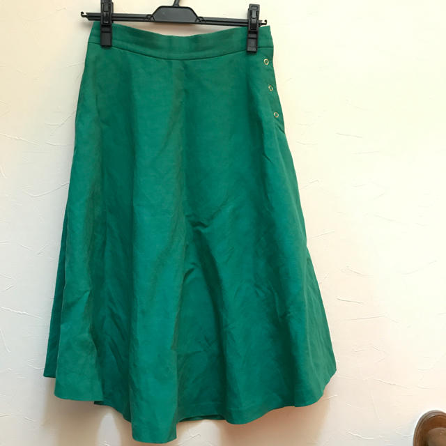 BABYLONE(バビロン)のBABYLONE  リネンフレアスカート レディースのスカート(ひざ丈スカート)の商品写真