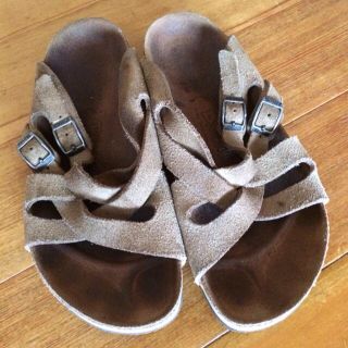 ビルケンシュトック(BIRKENSTOCK)のビルケン 37 24.0 ベージュ 古着(サンダル)