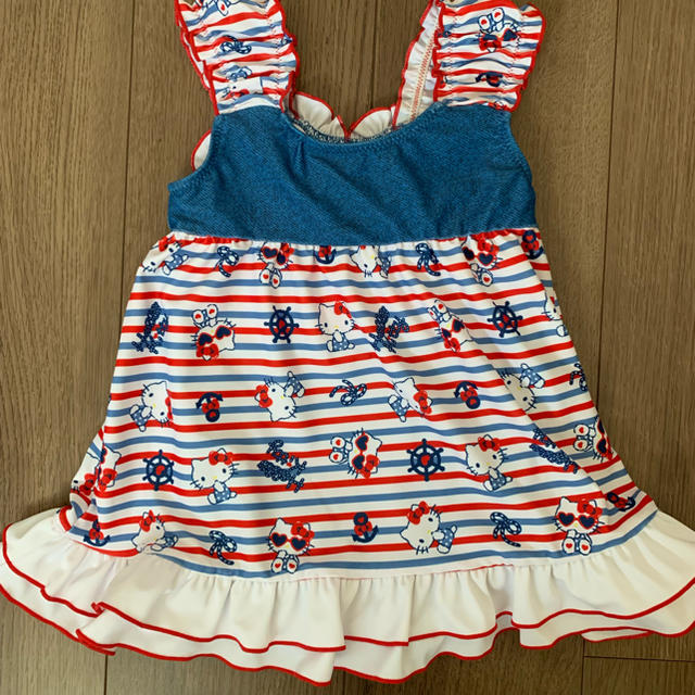 サンリオ(サンリオ)のサンリオ ハローキティ 水着 size100 キッズ/ベビー/マタニティのキッズ服女の子用(90cm~)(水着)の商品写真