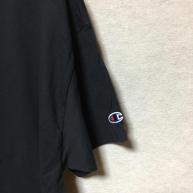 Champion(チャンピオン)の新品 Champion 半袖Tシャツ ブラック XL メンズのトップス(Tシャツ/カットソー(半袖/袖なし))の商品写真