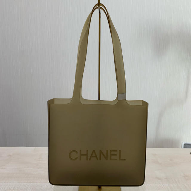 CHANEL(シャネル)のCHANEL ラバー バック レディースのバッグ(ショルダーバッグ)の商品写真